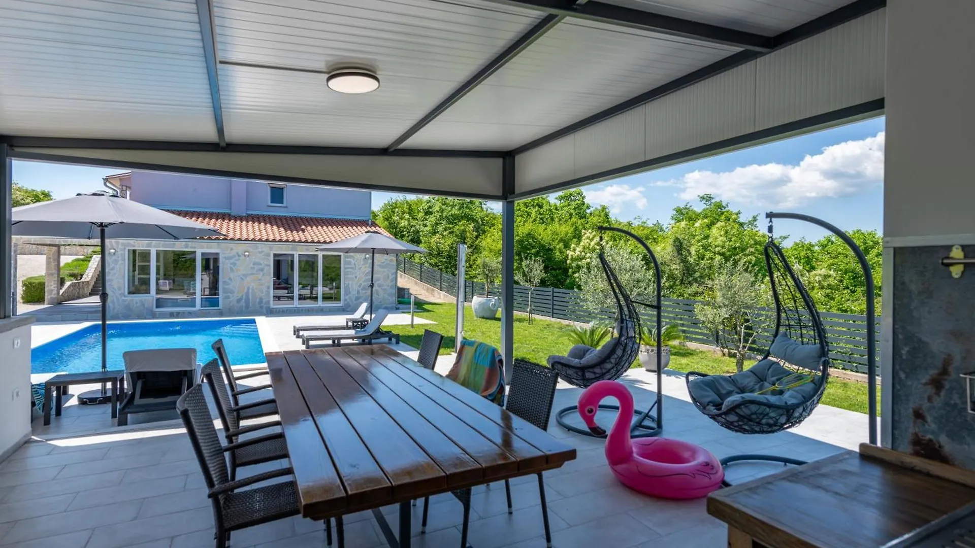 別荘 Villa Kalac, A Charming Holiday Pool Oasis Near The Sea Raša